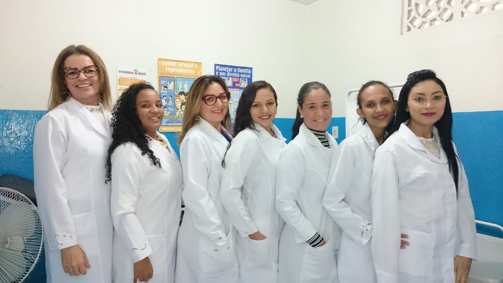 Registro de turma com alunas formadas